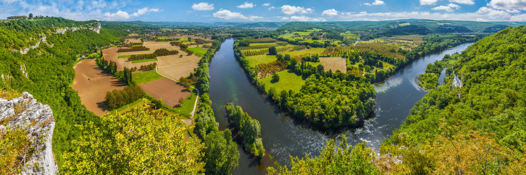Vue sur la vallée de la Dordogne depuis le bord du Roc Coulon, Quercy