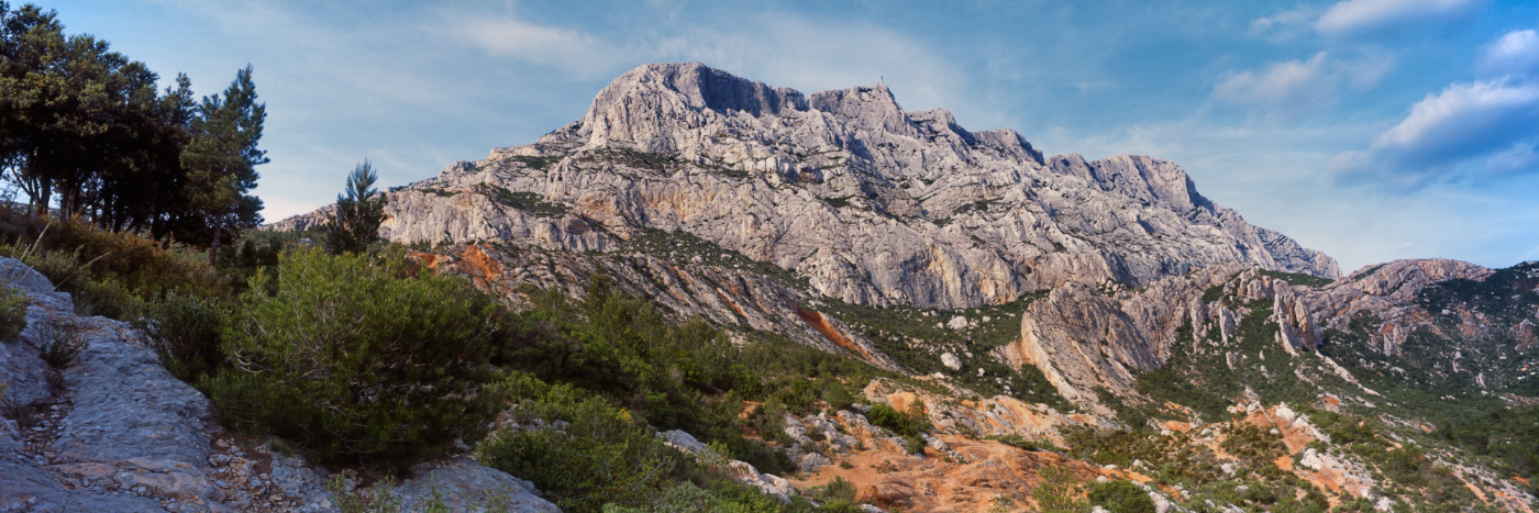 Herve Sentucq - Massif calcaire de la Sainte-Victoire, Aix-en-Provence