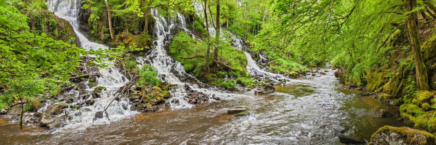 Herve Sentucq - Cascades sur la Diège (affluent de la Dordogne), Mestes