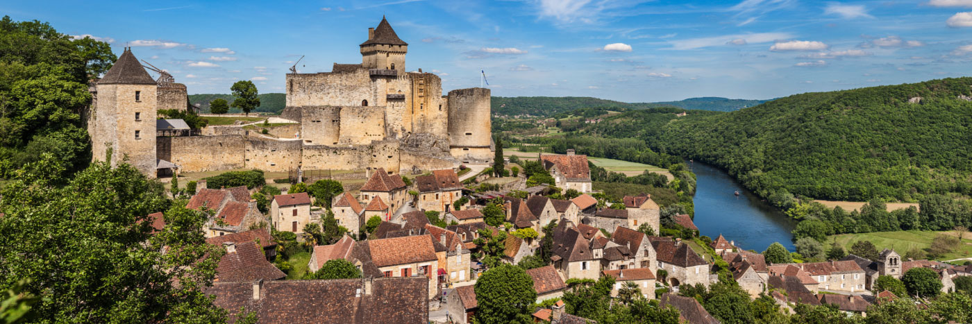 Herve Sentucq - Castelnaud-la-Chapelle dominant la Dordogne