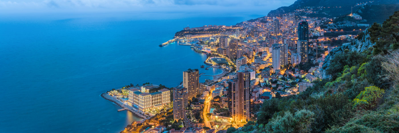 Herve Sentucq - Monte-Carlo, quartier de Monaco, vu de Roquebrune, Côte d'Azur