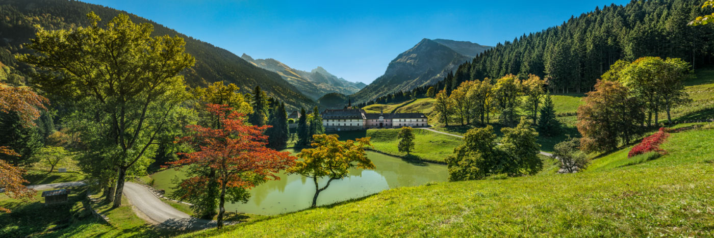 Herve Sentucq - La Chartreuse du Reposoir (monastère), chaîne des Aravis