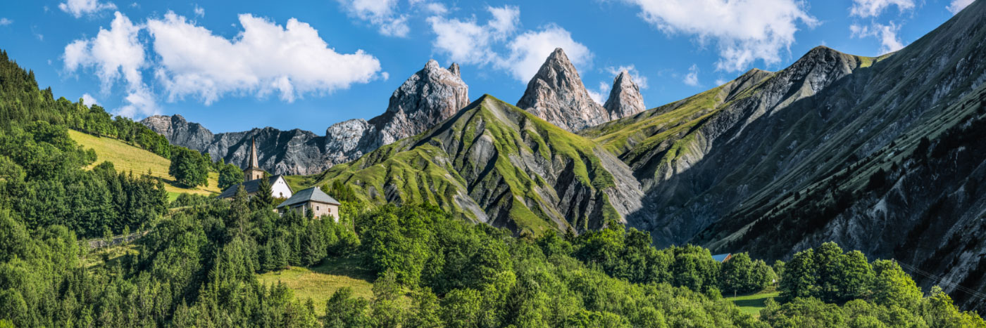 Herve Sentucq - Eglise de Montrond sous les Aiguilles d'Arves (Maurienne)