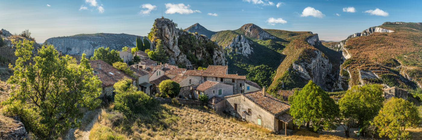 Herve Sentucq - Rougon surplombant le belvédère du point Sublime, Grand Canyon du Verdon