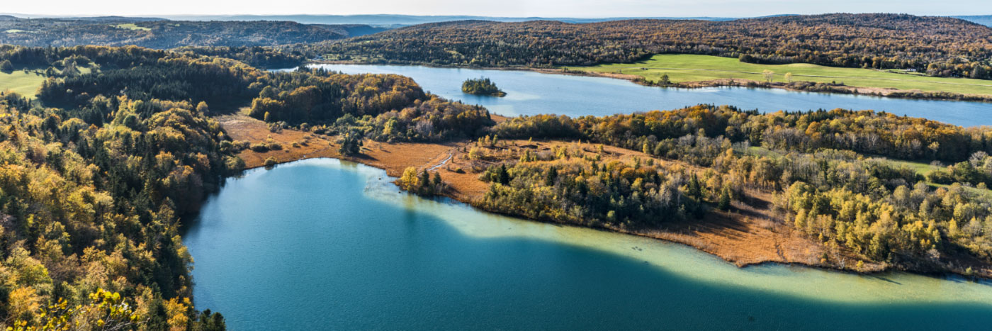 Herve Sentucq - Lac d'Ilay et du Grand Maclu vu du belvédère des 3 lacs