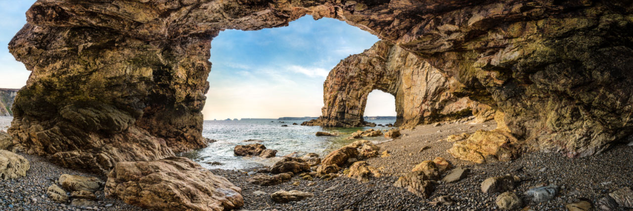 Herve Sentucq - Double arche, Pointe de Dinan, Crozon