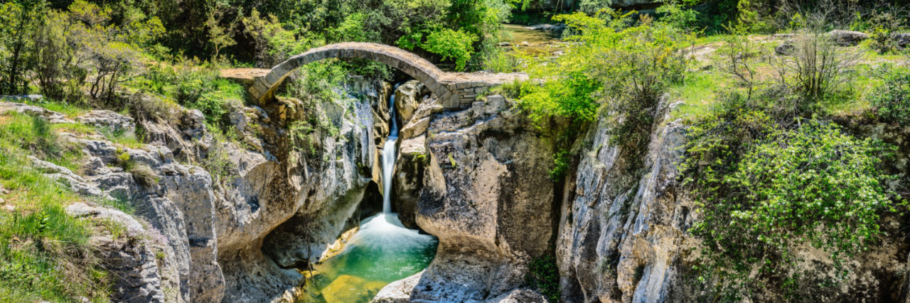 Herve Sentucq - Pont romain, Bugarach, Corbières