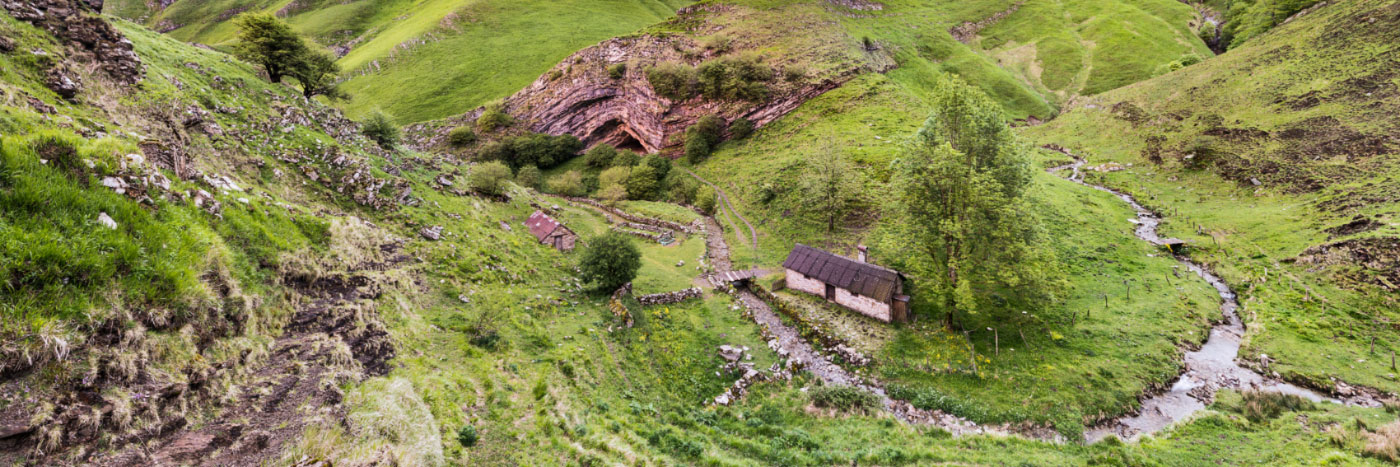 Herve Sentucq - Grotte d'Harpéa, Pays Basque