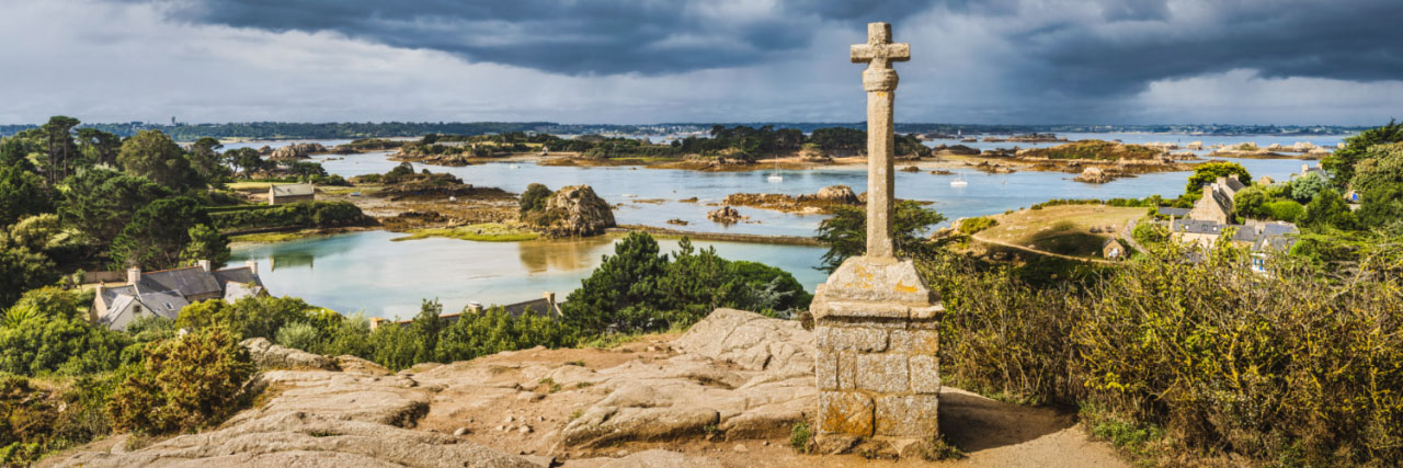 Herve Sentucq - Vue sur l'ouest de l'archipel de Bréhat depuis la croix de Maudez