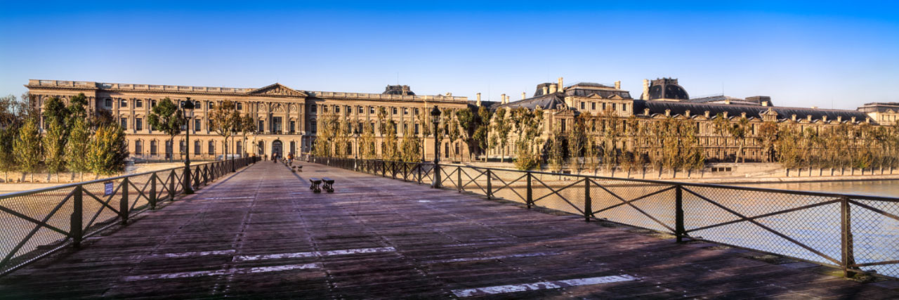 Herve Sentucq - Le Louvre du pont des Arts